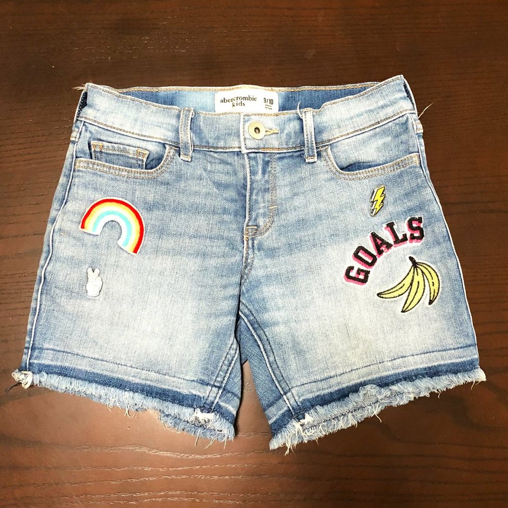 Abercrombie Kids Girls shorts. Size 9/10